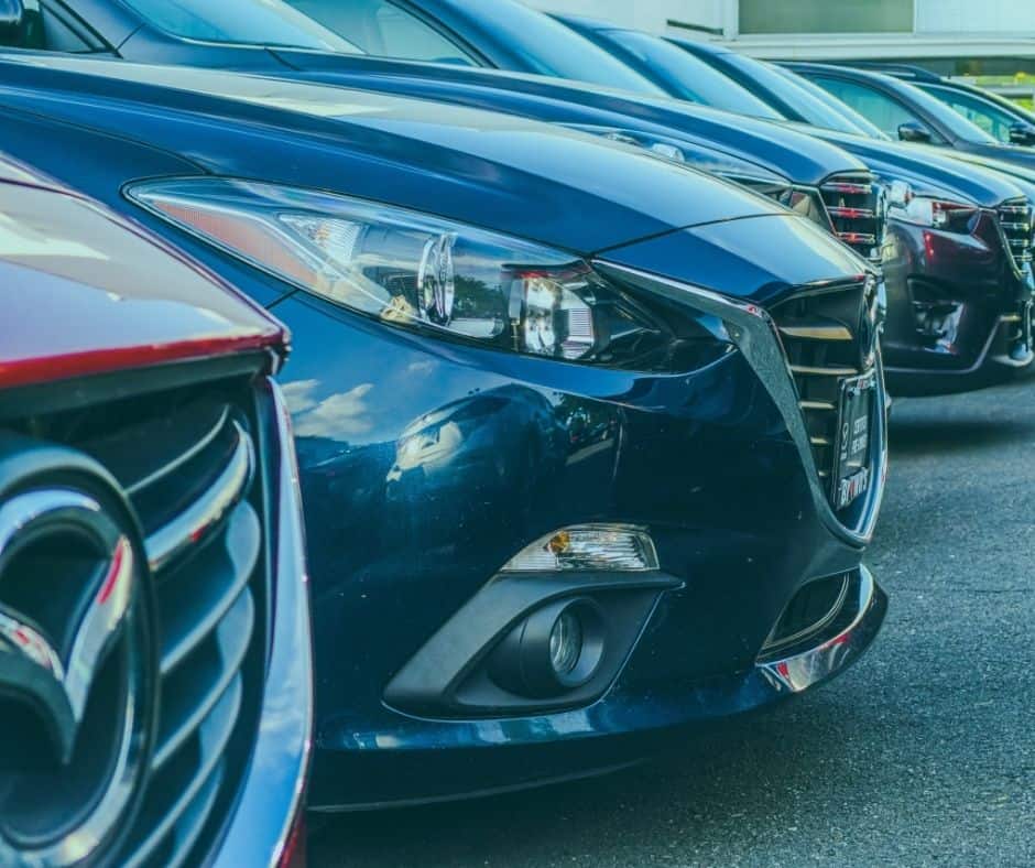 line-of-cars-for-lease