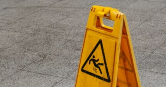 wet-floor-sign